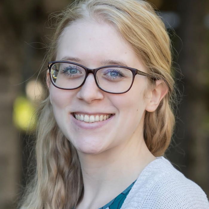 Janie Egan Headshot